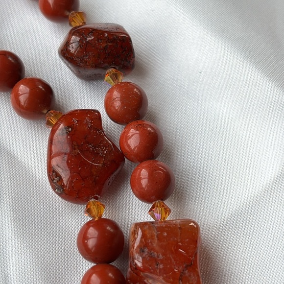 Red agate necklace. - Picture 4 of 7
